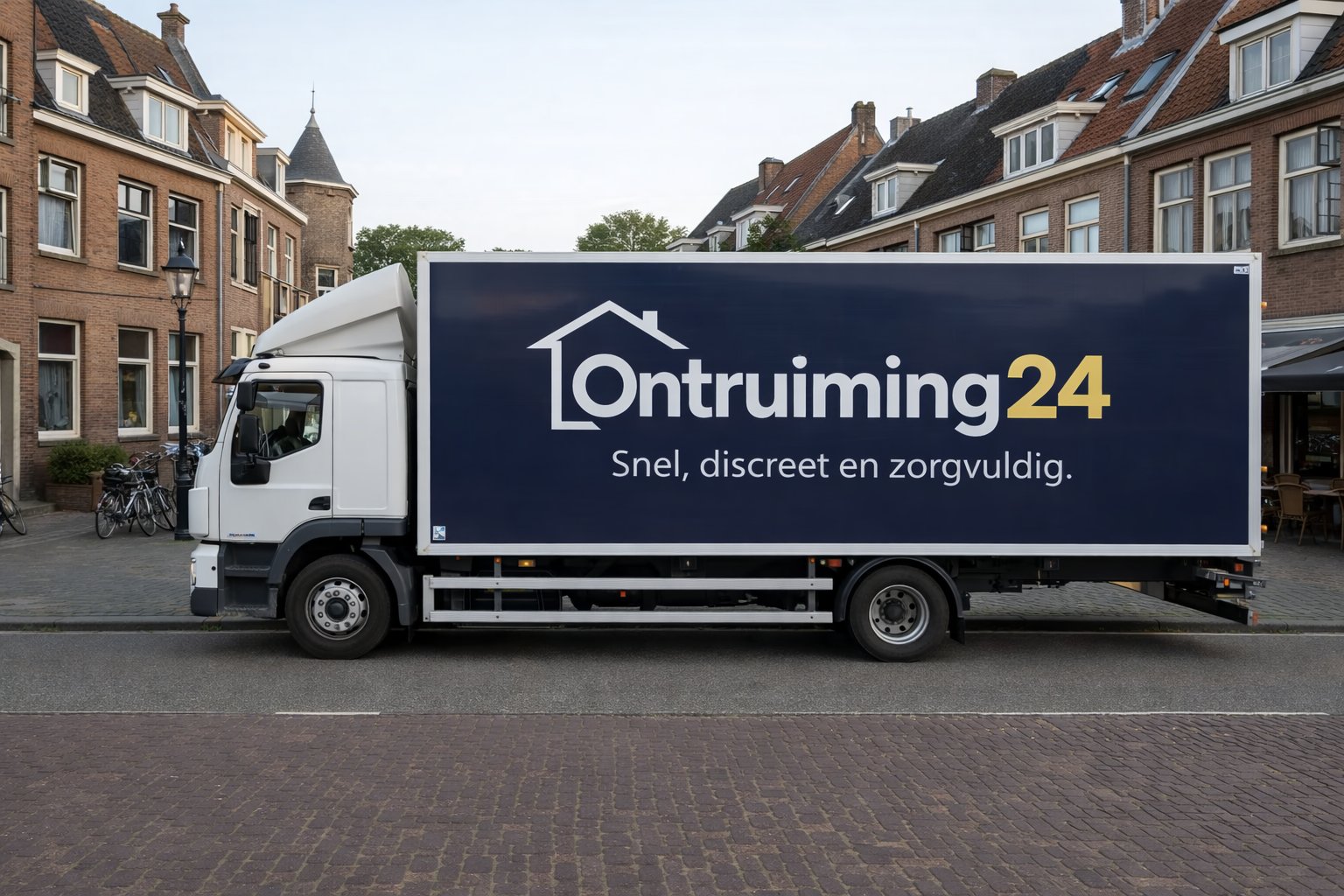 Ontruiming24 vrachtwagen voor professionele ontruimingen